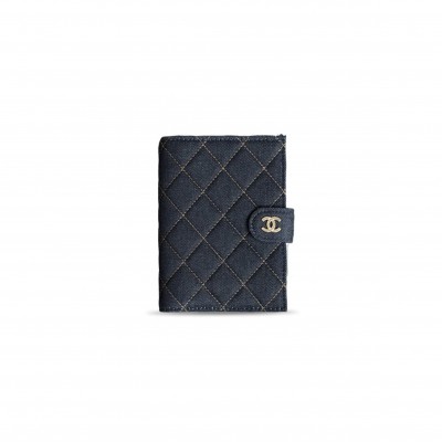 CHANEL DENIM QUILTED PASSPORT HOLDER AP3196 (15*10*3cm)